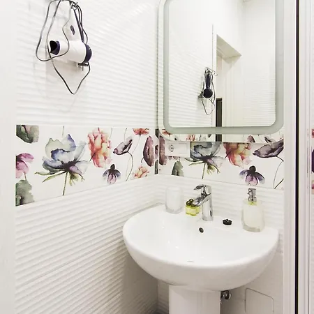 Art Suites On Deribasovskaya 10 מלון דירות 4*